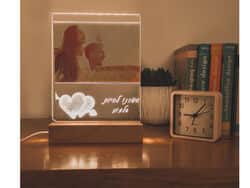 מעמד תמונה עם תאורה הדפסת UV