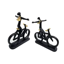 אדם על אופניים